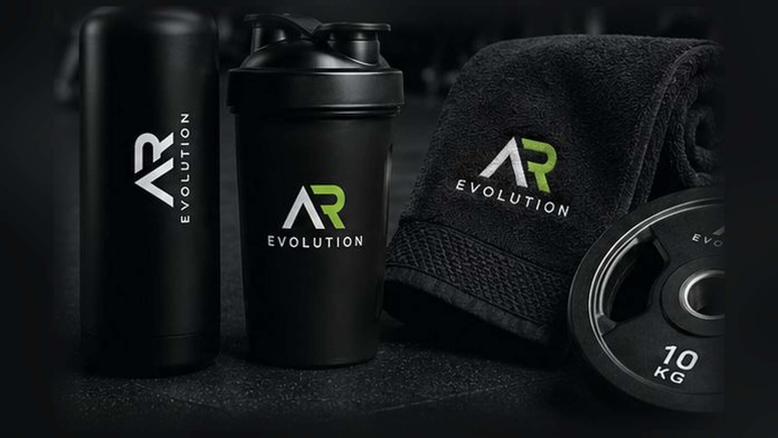 Flasche, Shaker, Handtuch und Hantelscheibe im Kundendesign